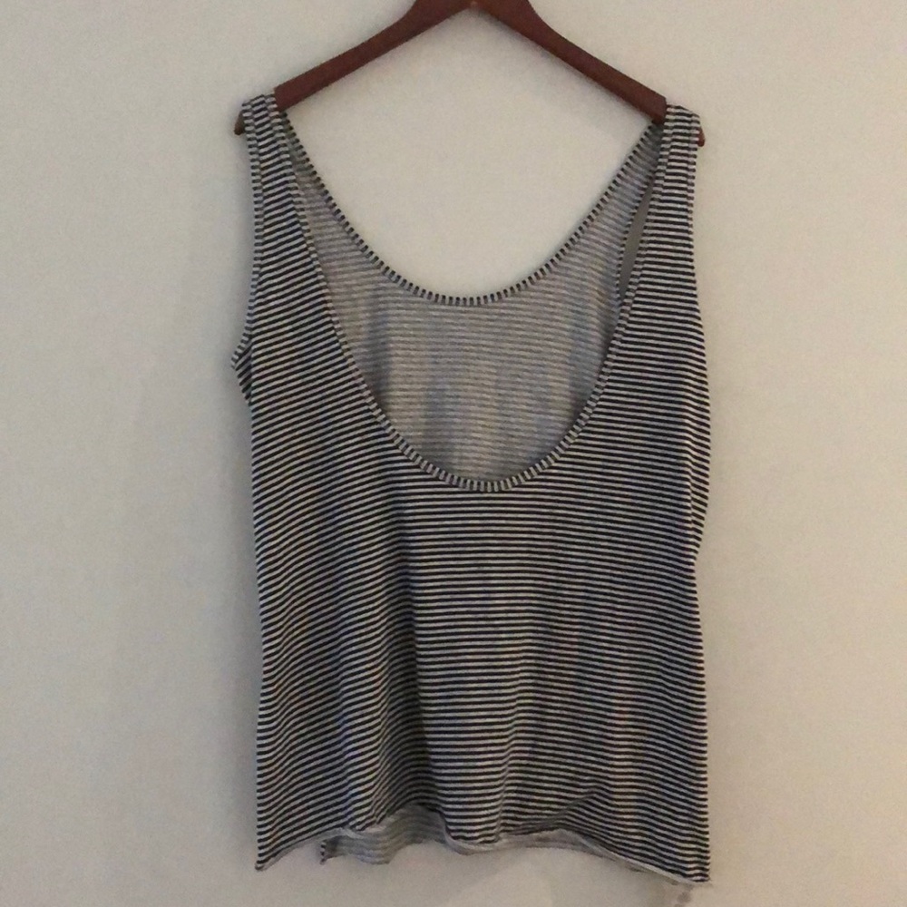 Dancer shirt - Picture 3 of 3